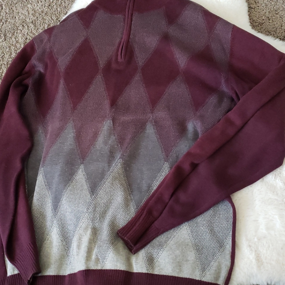 Argyle men's sweater